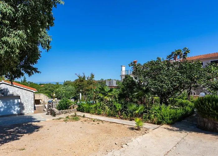 2 Bedroom Amazing In *
