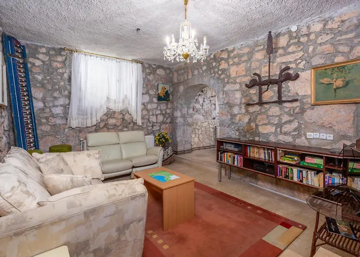 Daire 2 Bedroom Amazing In Gabonjin