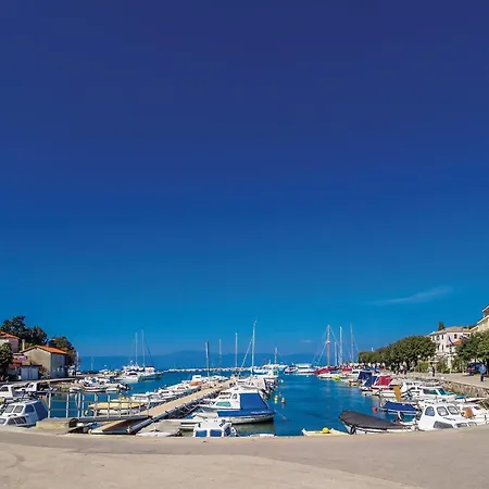 2 Bedroom Amazing In * Gabonjin