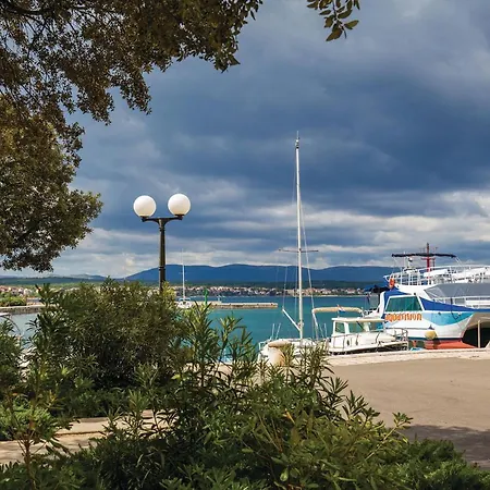 2 Bedroom Amazing In * Gabonjin